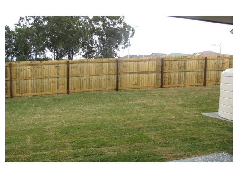 2 Myrtle Avenue, Ormeau QLD 4208