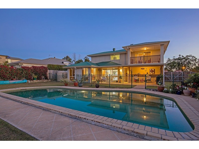 61 Hillary Circuit, Pacific Pines QLD 4211