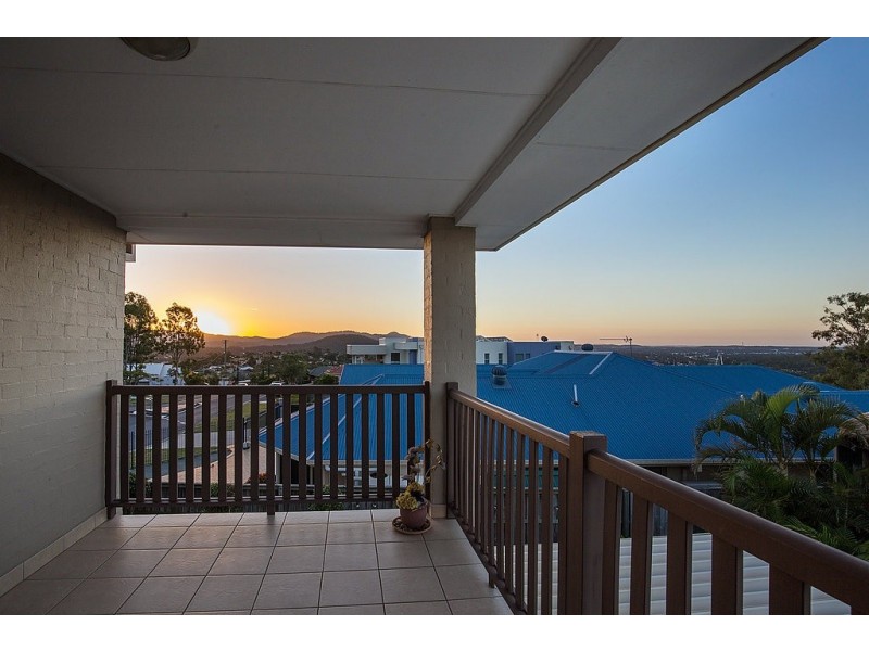 61 Hillary Circuit, Pacific Pines QLD 4211