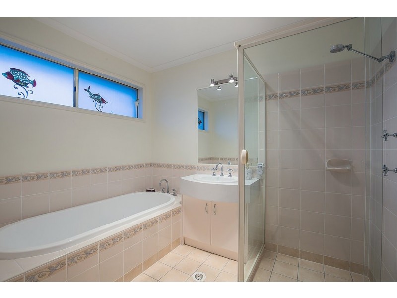 61 Hillary Circuit, Pacific Pines QLD 4211