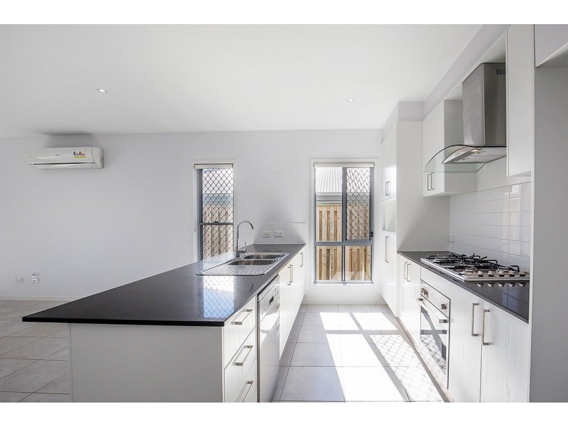 3 Mala Court, Coomera QLD 4209