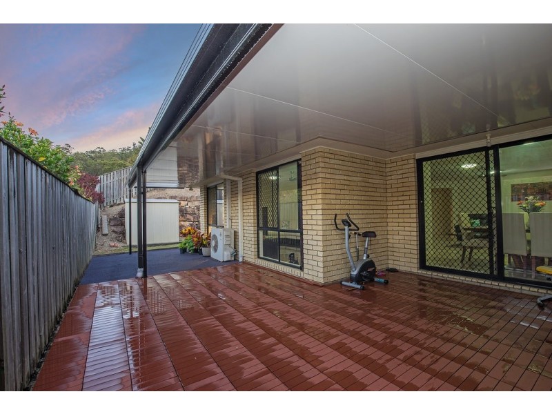 4 Fitzgerald Close, Maudsland QLD 4210