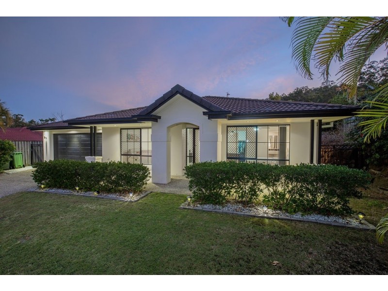 4 Fitzgerald Close, Maudsland QLD 4210