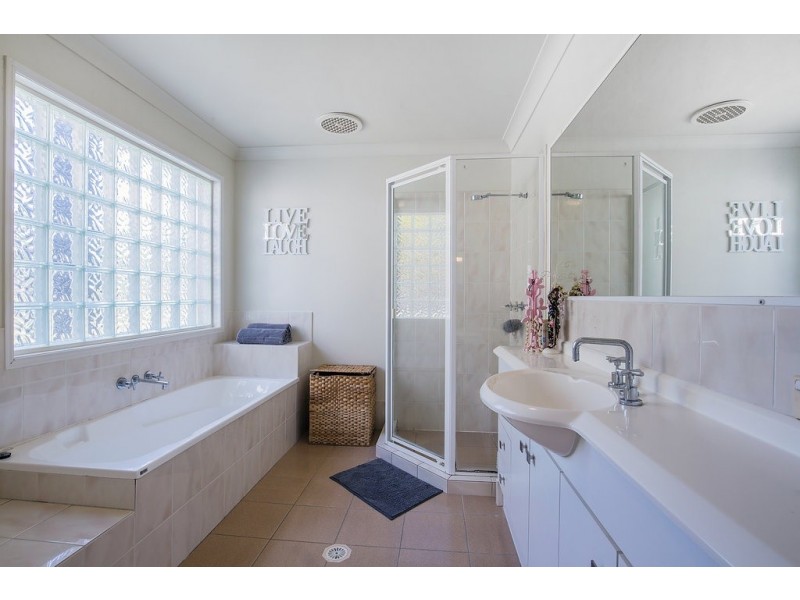 14 Costello Court, Ormeau QLD 4208