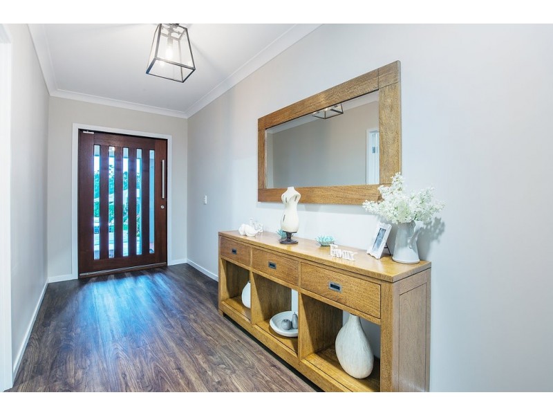 25 Jackson Ridge Road, Upper Coomera QLD 4209