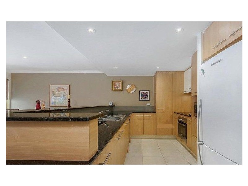 199 Easthill Drive, Robina QLD 4226