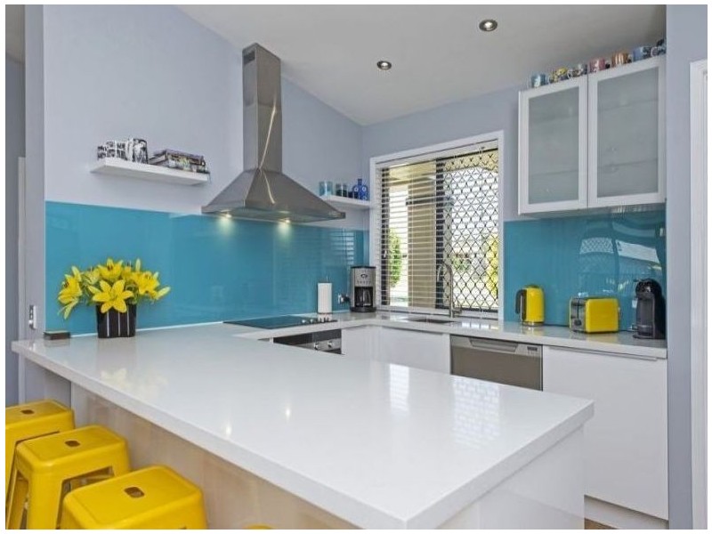 15 Meadow Way, Upper Coomera QLD 4209