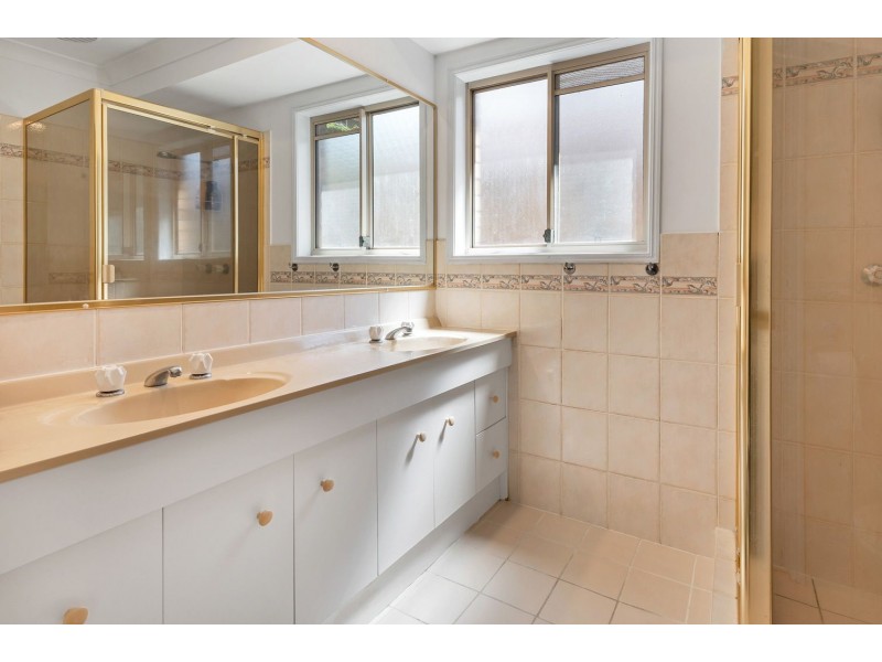 6 Cawley Place, Oxenford QLD 4210