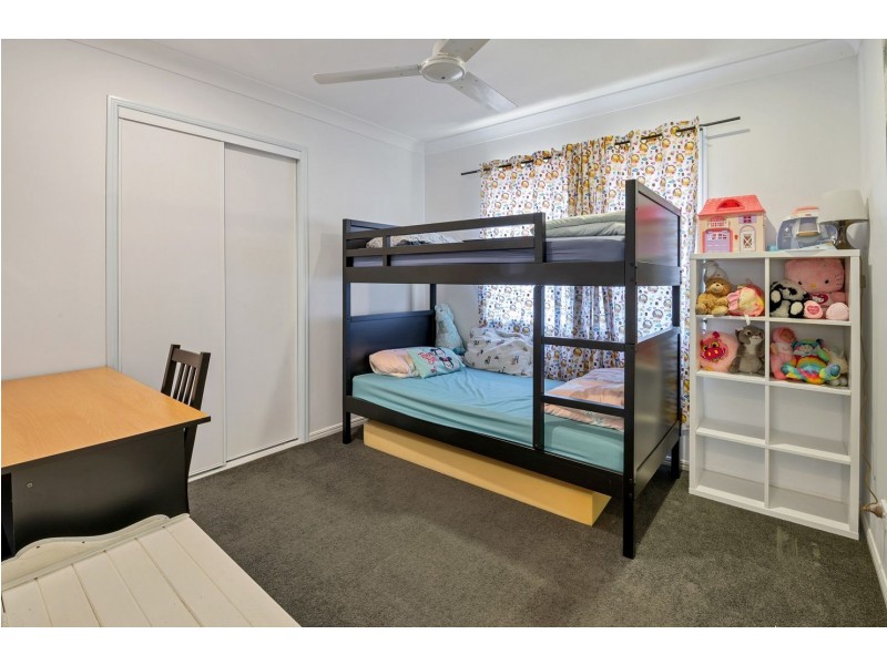 6 Cawley Place, Oxenford QLD 4210