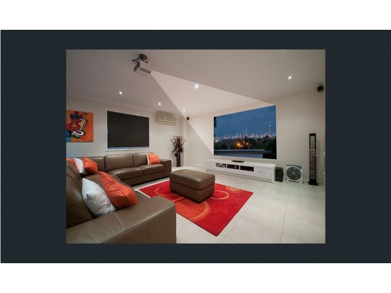 7 Berkley Court, Highland Park QLD 4211