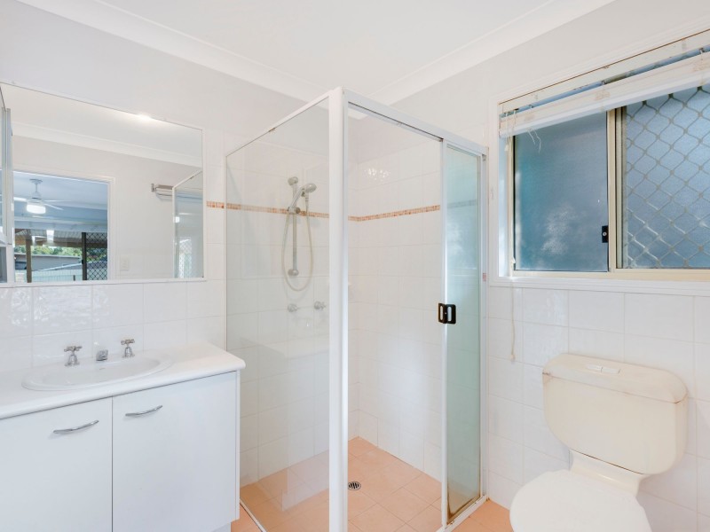 35 Davis Cup Court, Oxenford QLD 4210