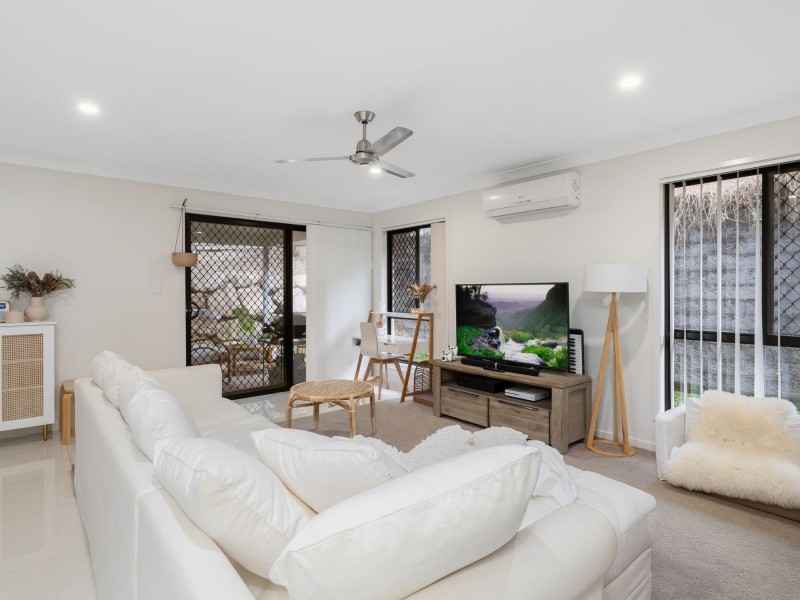 14 Bass Court, Oxenford QLD 4210