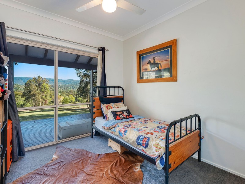 382 Maudsland Road, Maudsland QLD 4210