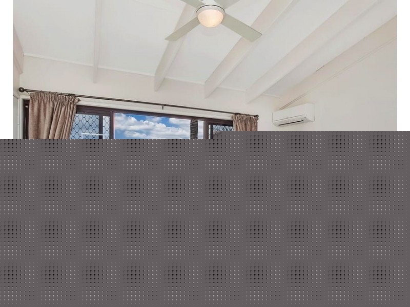 9/17 Duet Drive, Mermaid Waters QLD 4218