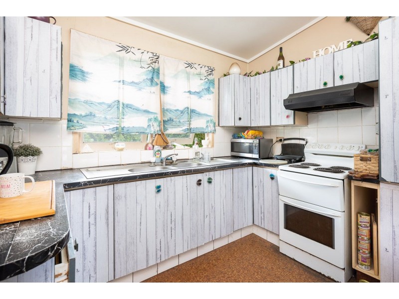 36 Bognuda street, Bundamba QLD 4304