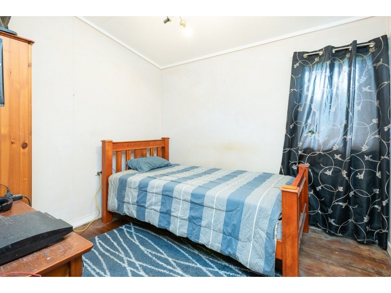 36 Bognuda street, Bundamba QLD 4304