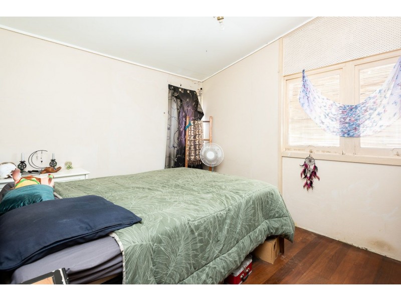 36 Bognuda street, Bundamba QLD 4304