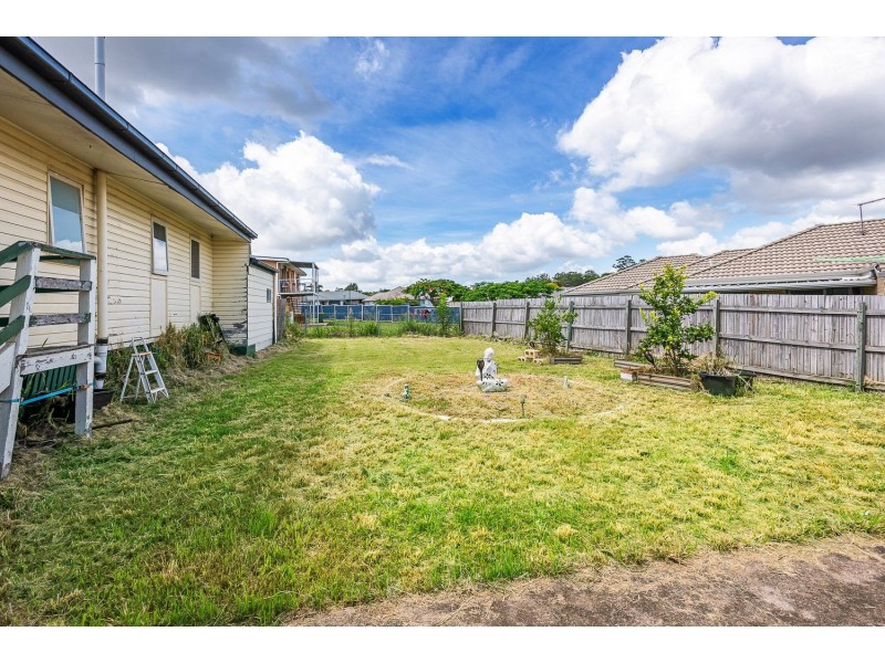 36 Bognuda street, Bundamba QLD 4304