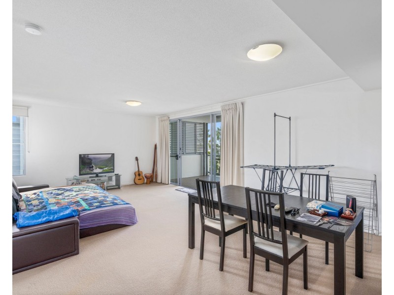 121/60 Riverwalk Avenue, Robina QLD 4226