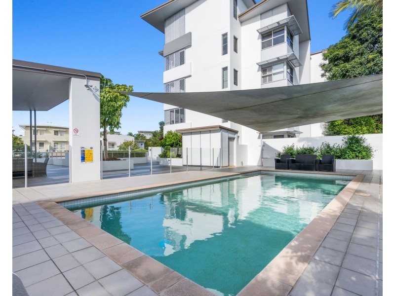 121/60 Riverwalk Avenue, Robina QLD 4226