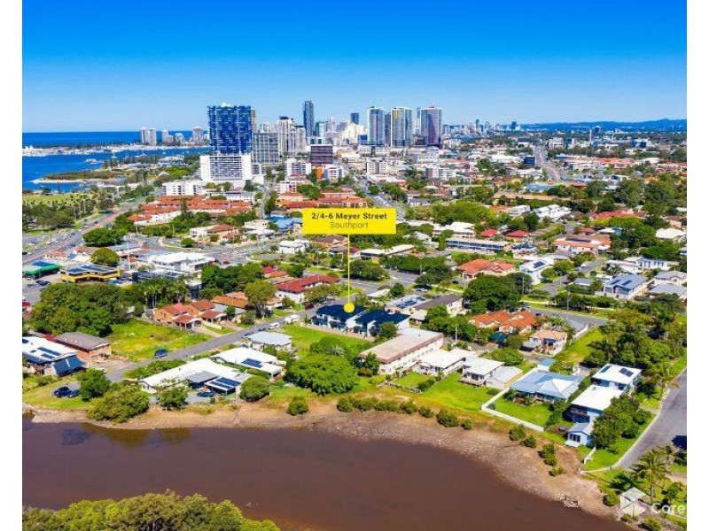 2/4 Meyer Street, Southport QLD 4215