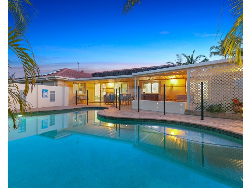 16 Litsea Court, Reedy Creek QLD 4227