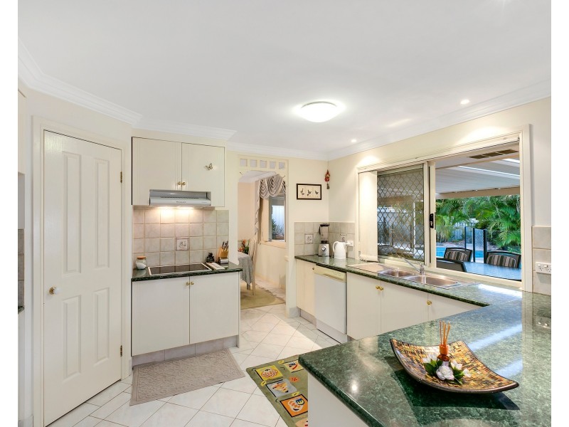 16 Litsea Court, Reedy Creek QLD 4227