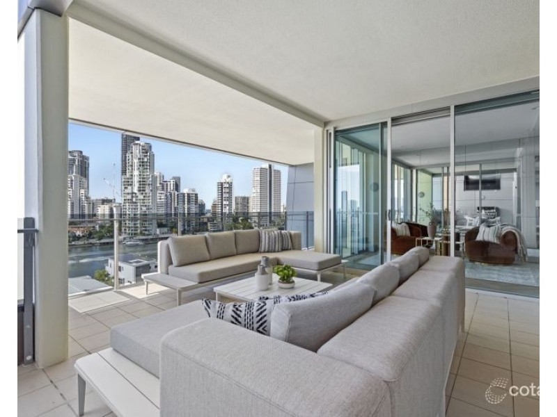 63/53 Darrambal Street, Chevron Island QLD 4217