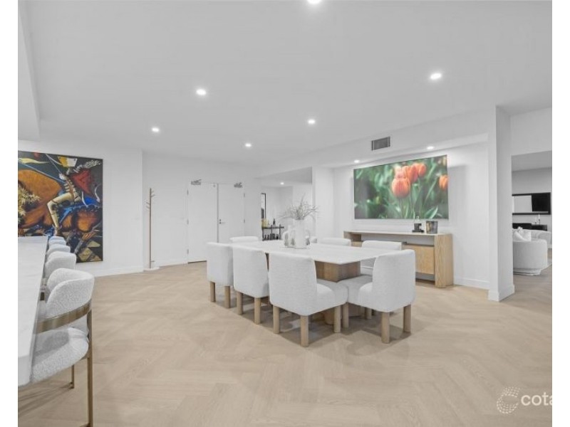 63/53 Darrambal Street, Chevron Island QLD 4217