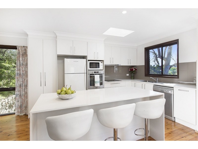 120 Sladden Road, Yarrawarrah NSW 2233