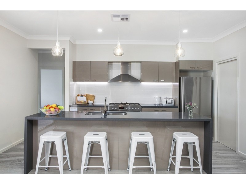 15 Buckle Avenue, Engadine NSW 2233