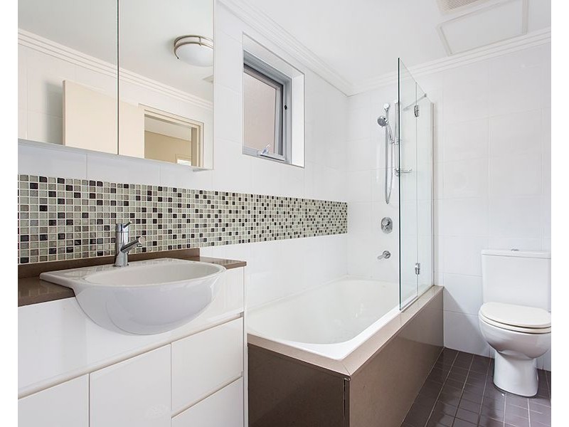 3/33 Martin Place, Mortdale NSW 2223