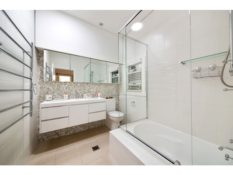 1/22 Chipilly Avenue, Engadine NSW 2233