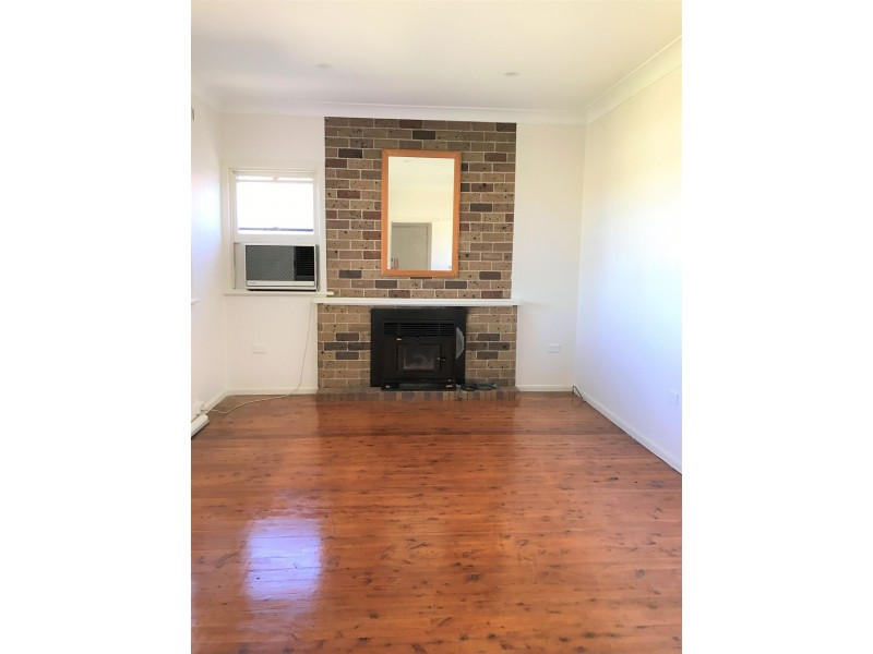 104 Banksia Avenue, Engadine NSW 2233