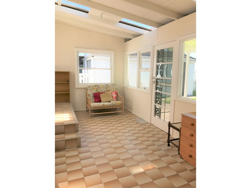 104 Banksia Avenue, Engadine NSW 2233