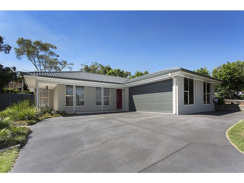 61 Bundanoon Road, Woronora Heights NSW 2233