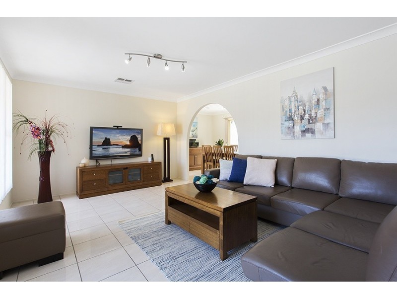 61 Bundanoon Road, Woronora Heights NSW 2233