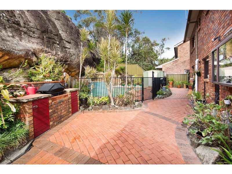 17 Shearwater Avenue, Woronora Heights NSW 2233