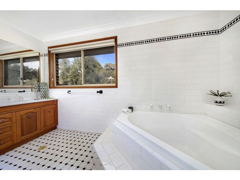 6 Teal Place, Woronora Heights NSW 2233