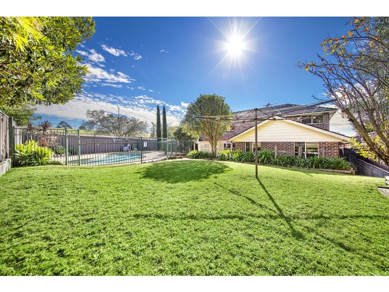 6 Teal Place, Woronora Heights NSW 2233