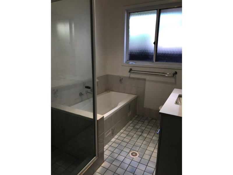 34 Patterson Road, Heathcote NSW 2233