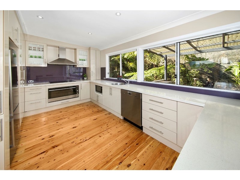 94 Sladden Road, Yarrawarrah NSW 2233