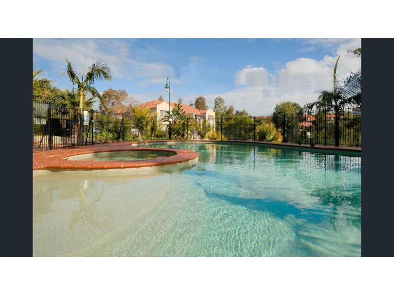 5 Oakwood Way, Menai NSW 2234