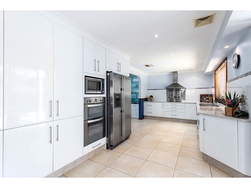 130 Warrangarree Drive, Woronora Heights NSW 2233