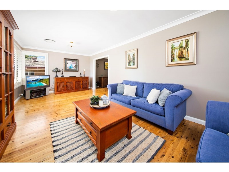 54 Laurina Ave, Yarrawarrah NSW 2233