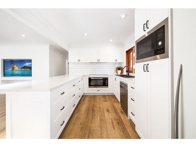 31 Chullora Crescent, Engadine NSW 2233