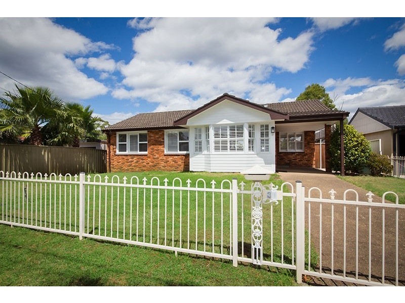 31 Chullora Crescent, Engadine NSW 2233