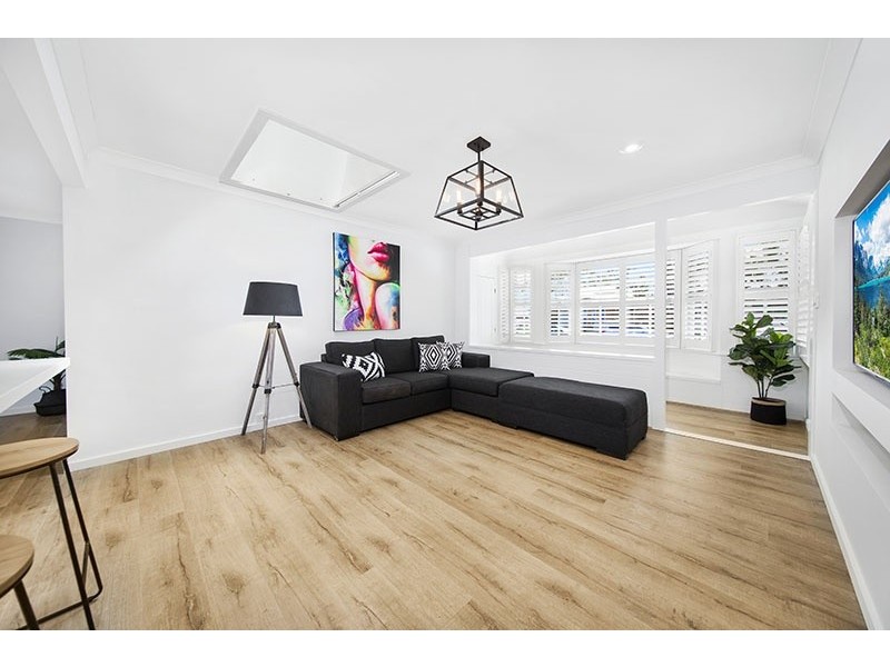 31 Chullora Crescent, Engadine NSW 2233