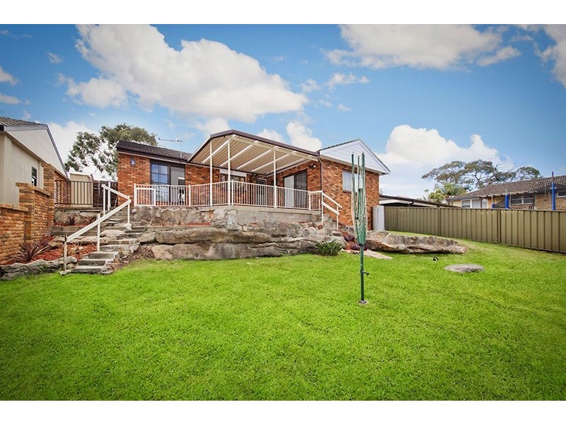 31 Chullora Crescent, Engadine NSW 2233