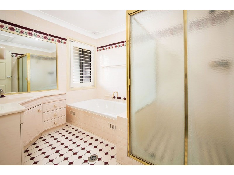 37 Kilmarnock Road, Engadine NSW 2233